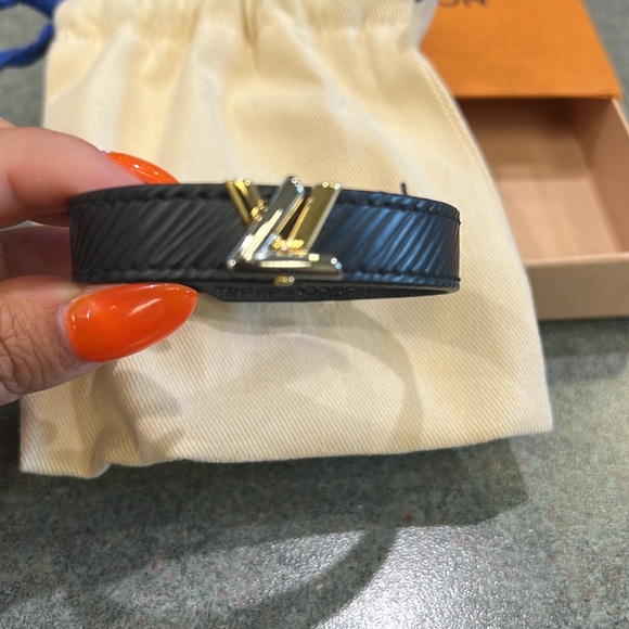 Louis Vuitton bracelet - Picture 3 of 4